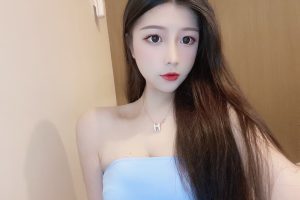 浦东清纯兼职小嫩妹，温柔性感甜美 ，小穴粉嫩