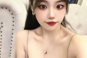 自聊自做魔都36D大胸妹，容易高潮喷水的骚货。