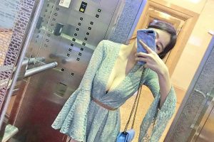 肤白奶挺 让人欲罢不能（可外出）