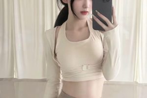 纯天然白虎逼妹妹