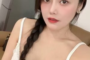 二刷服务系大胸御姐