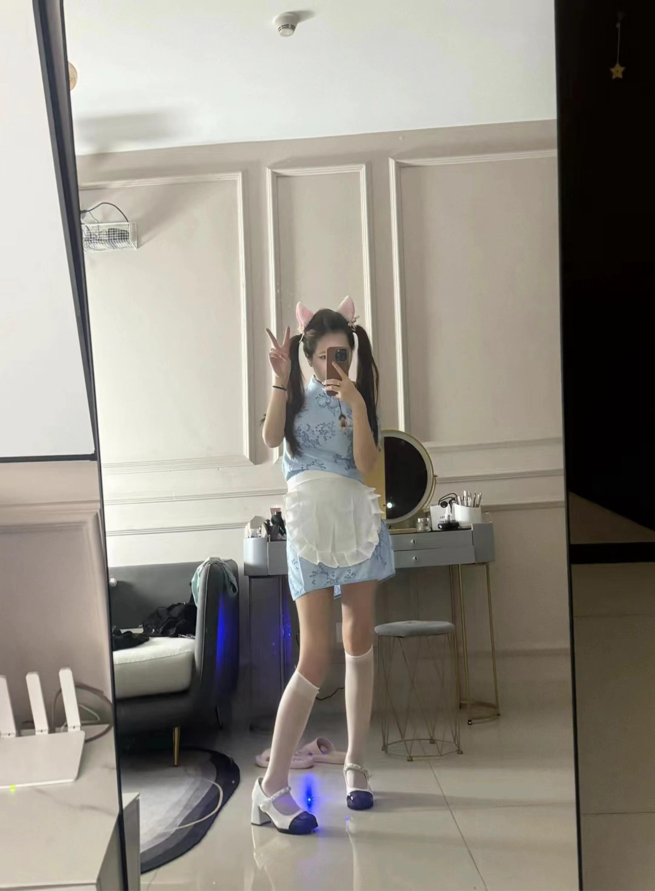 大胸反差cos小妞